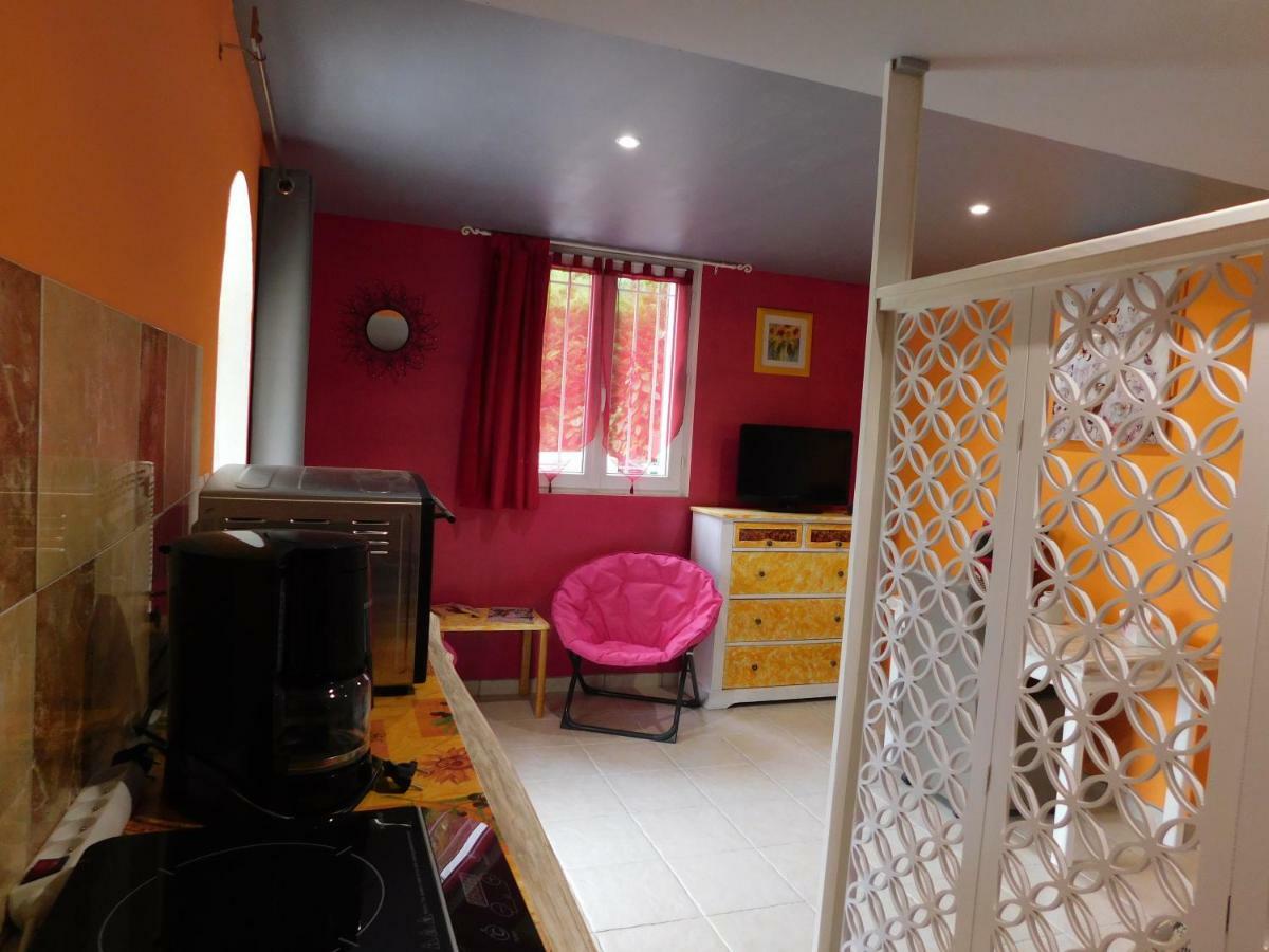 Villa Les Pins Mirabel-aux-Baronnies Eksteriør bilde